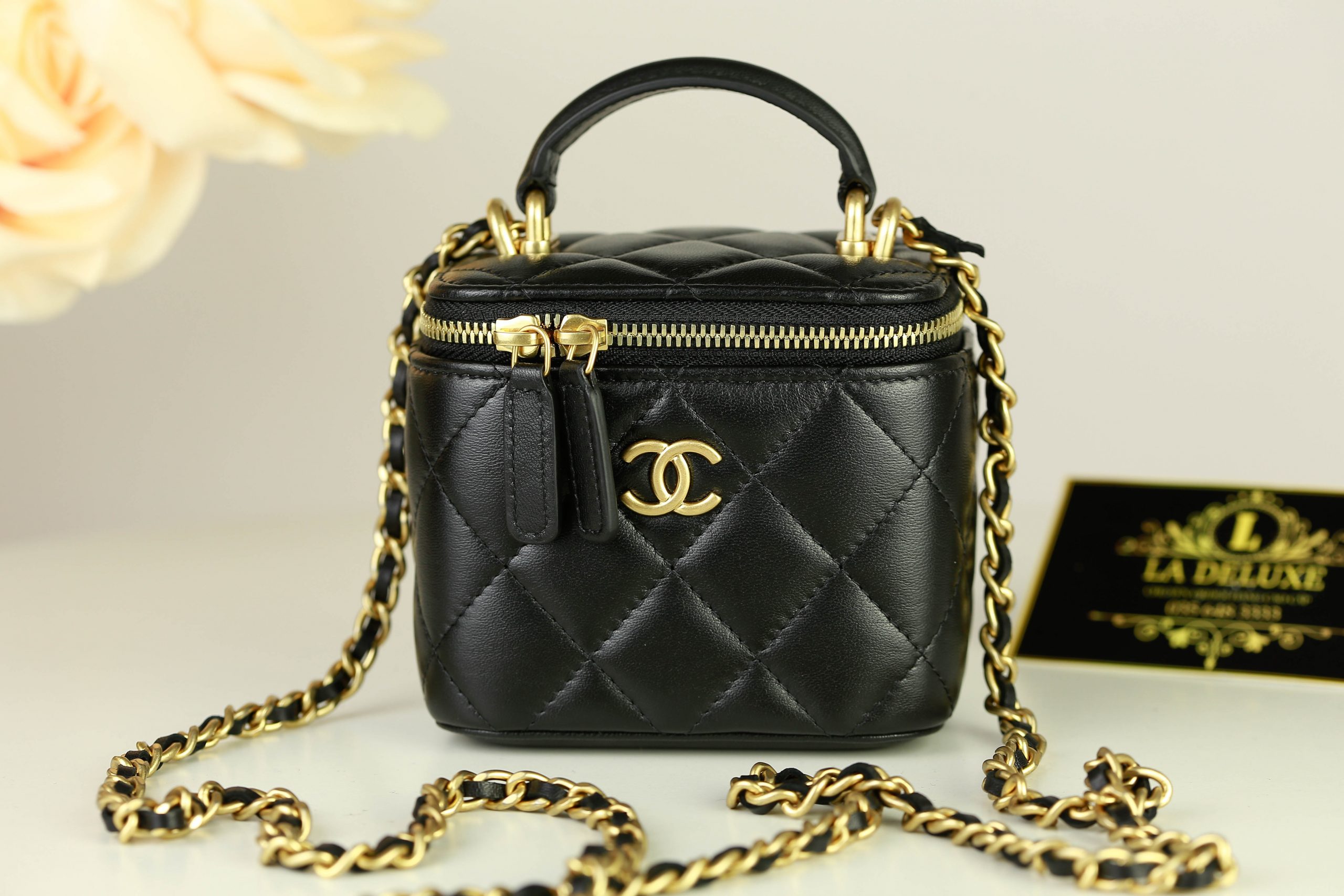 Chanel Small Vanity Bag With Strap - Đen - La Deluxe